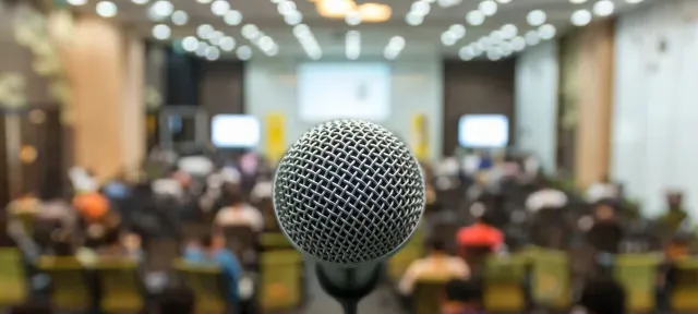 Confidence Boost: How Public Speaking Can Catapult Your Career